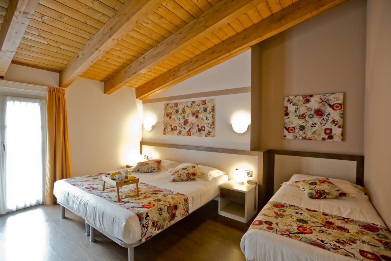 Hotel Lago Di Como Colico Dış mekan fotoğraf