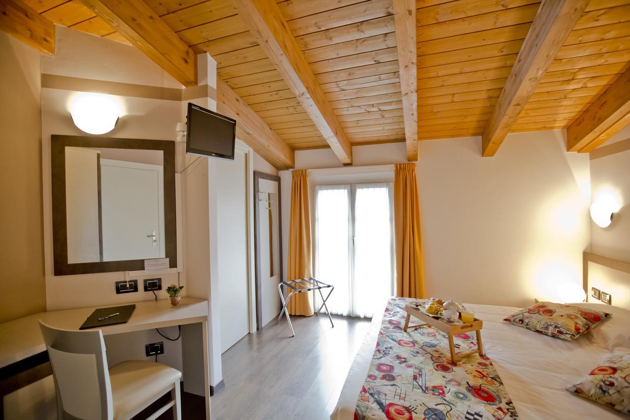 Hotel Lago Di Como Colico Dış mekan fotoğraf